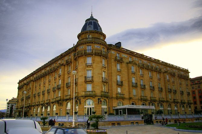 private-san-sebastian-city-walking-tour