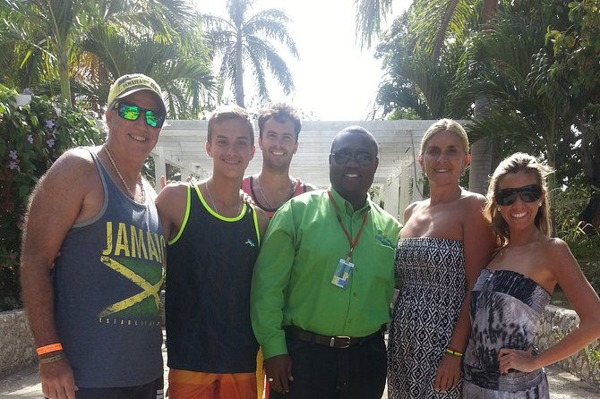 private-sangster-airport-transfer-to-negril-hotels