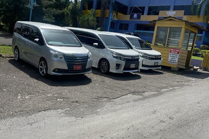 private-sangster-international-round-trip-airport-transfer