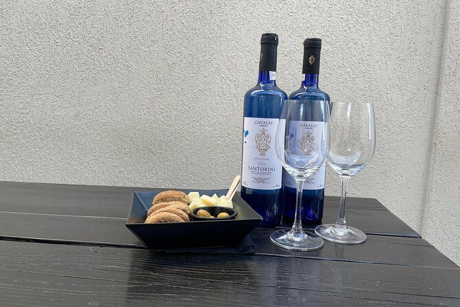 private-santorini-daytime-wine-tour-2