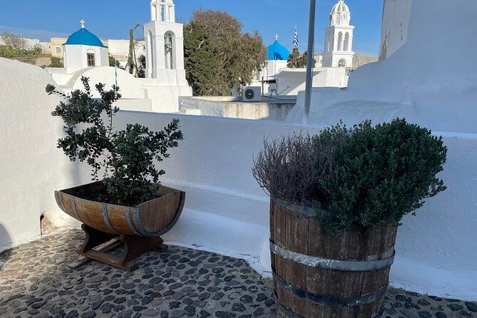 private-santorini-daytime-wine-tour