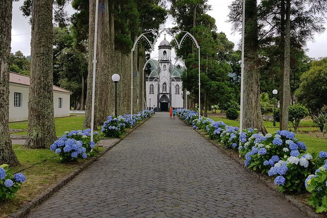private-sao-miguel-highlights-tour-for-groups-up-to-8