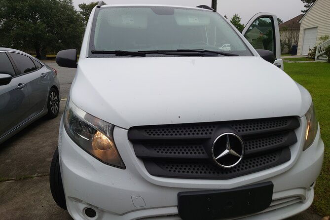 private-savannah-airport-to-downtown