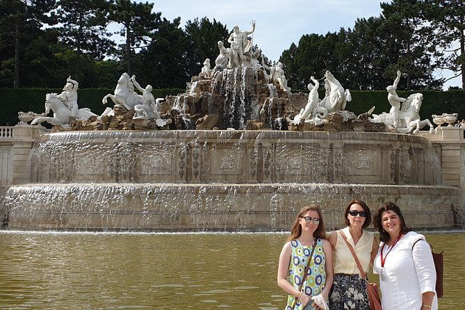 private-schonbrunn-palace-and-gardens-tour