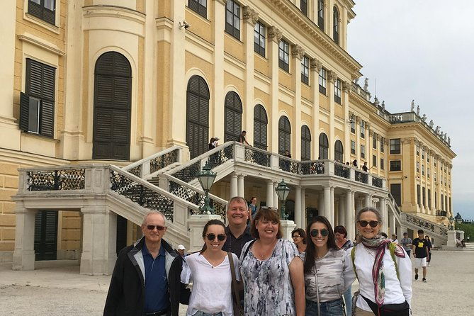 private-schonbrunn-palace-and-gardens-tour