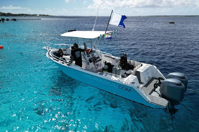 private-scuba-diving-charter-in-bonaire-marine-park
