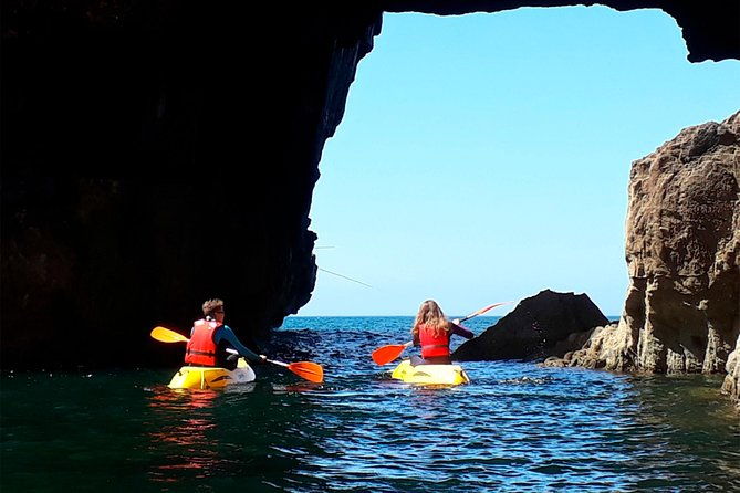 private-sea-kayaking-in-cascais-bay-lisbon-glide-explore