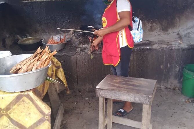 private-seafood-tour-and-floyds-pelican-bar-or-black-river-safari