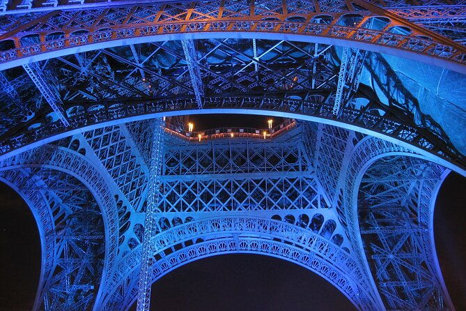 private-self-guided-audio-tour-of-the-eiffel-tower-no-ticket