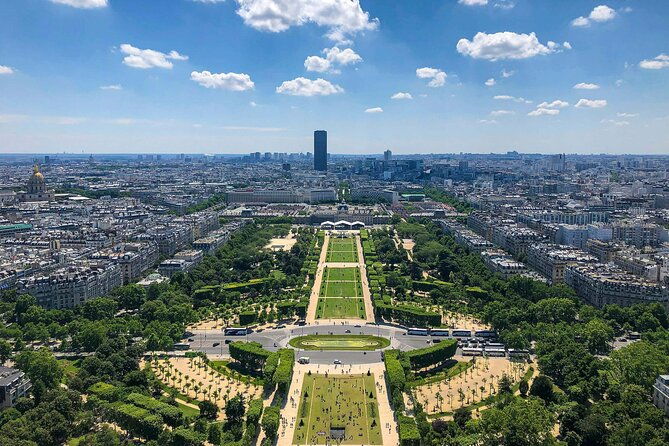 private-self-guided-audio-tour-of-the-eiffel-tower-no-ticket