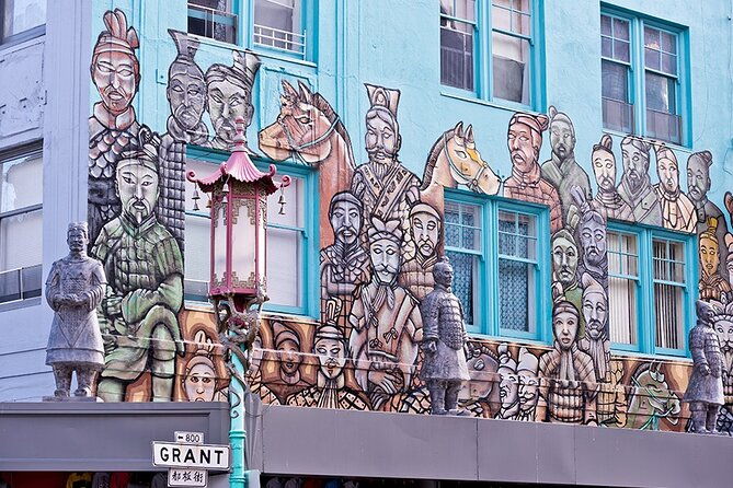 private-self-guided-tour-and-bar-crawl-in-chinatown-san-francisco
