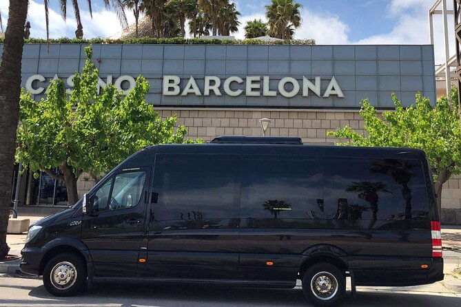 private-self-guided-tour-in-barcelona-by-minibus-for-15-passengers