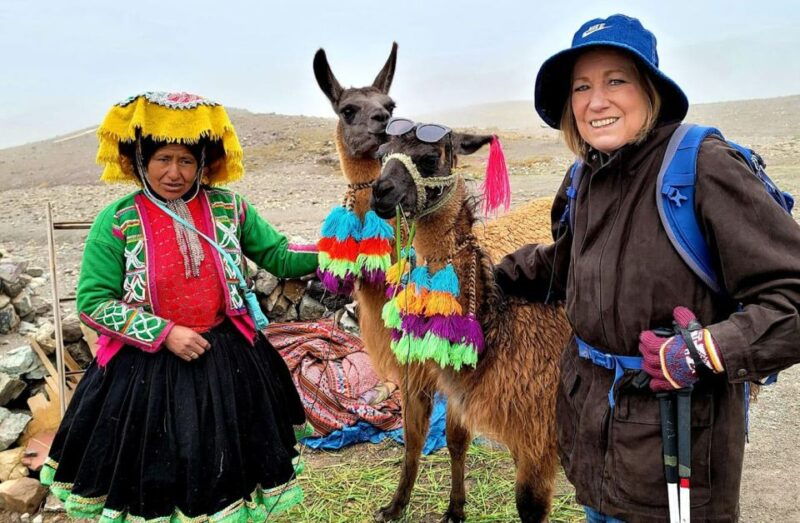 private-service-full-day-rainbow-mountain-on-horses