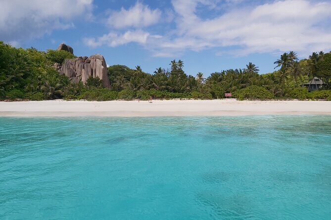 Private Seychelles Islands Tour by Boat with snacks & drinks - FAQ