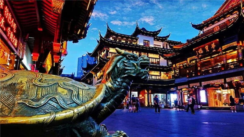 private-shanghai-street-food-tasting-and-old-town-walking