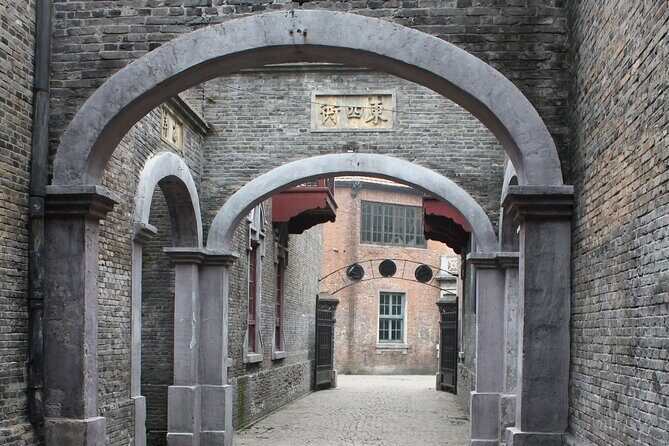 Private Shanghai Walking Tour:Shikumen,Jade Buddha,M50,1000 TREES - Discovering Xintiandi: A Modern Take on Historic Shanghai