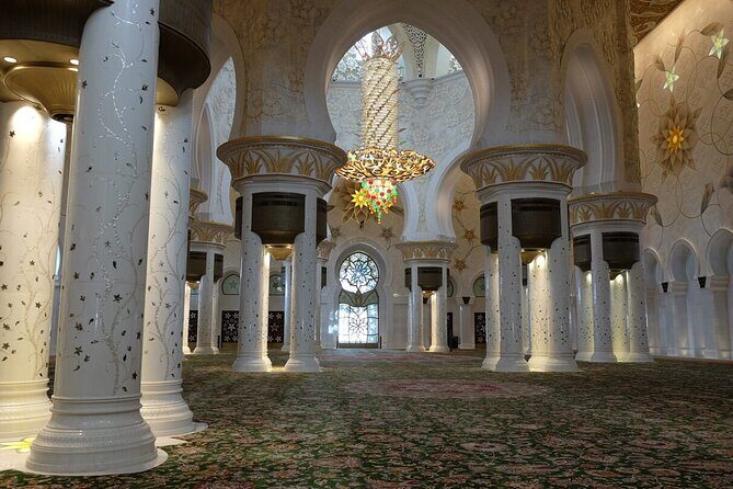 Private Sheikh Zayed Mosque Tour from Dubai - FAQs