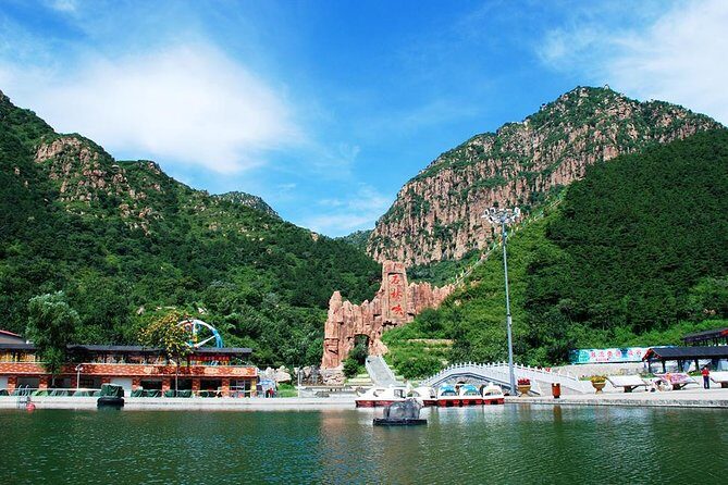 Private Shilinxia Area and UFO Glass Platform Day Tour with Lunch - Who Should Consider This Tour?