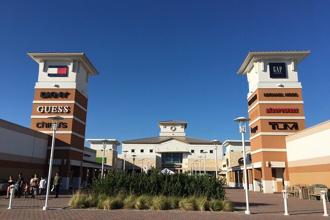 Private Shopping Tour from Dallas Hotels to Grand Prairie Outlets - Key Points
