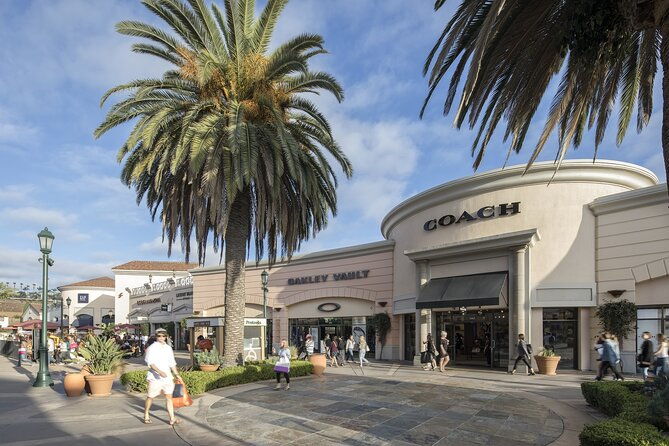 private-shopping-tour-from-san-diego-to-carlsbad-premium-outlets