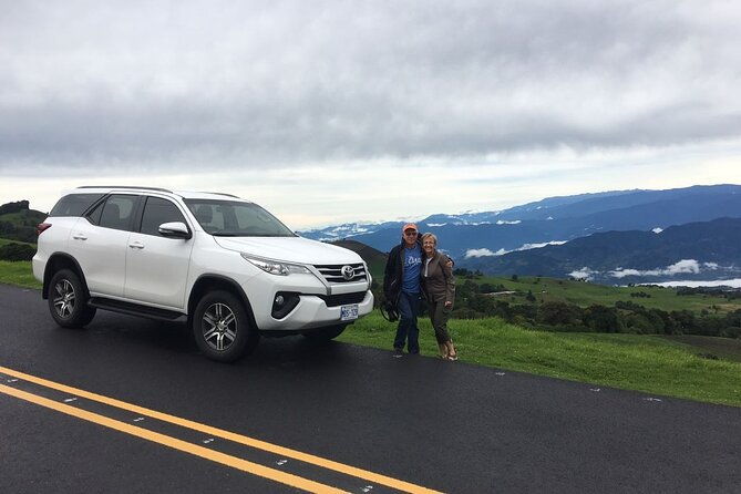 private-shuttle-from-caldera-to-san-jose-airport