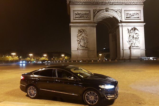 private-shuttle-from-charles-de-gaulle-airport-to-paris-premium-service