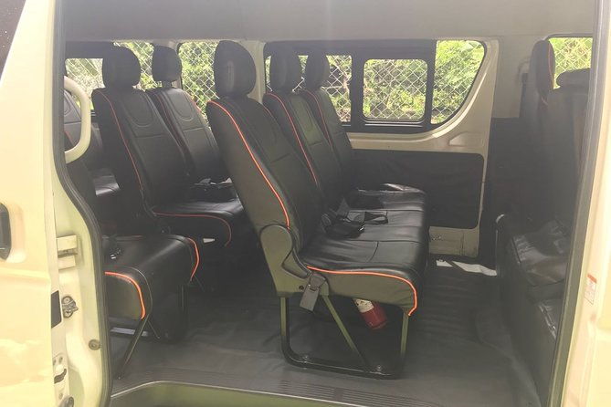 private-shuttle-from-liberia-airport-to-dreams-las-mareas
