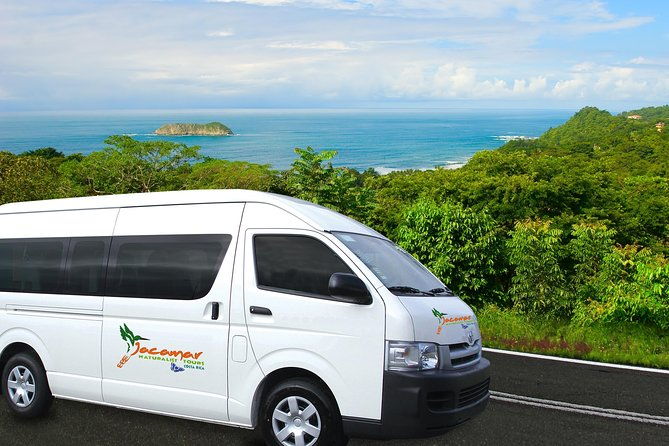 private-shuttle-from-liberia-airport-to-la-fortuna