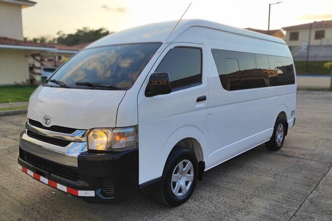 private-shuttle-or-transfer-to-dreams-or-westin-playa-bonita