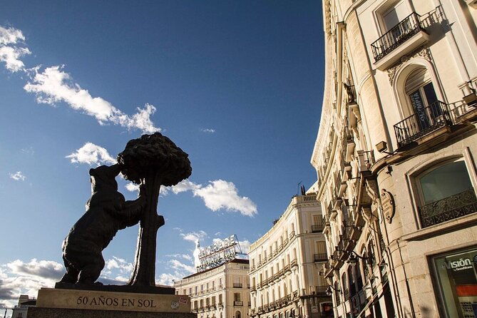 private-shuttle-transfer-from-city-centre-to-airport-2