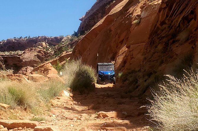 private-side-by-side-car-tour-in-arch-canyon