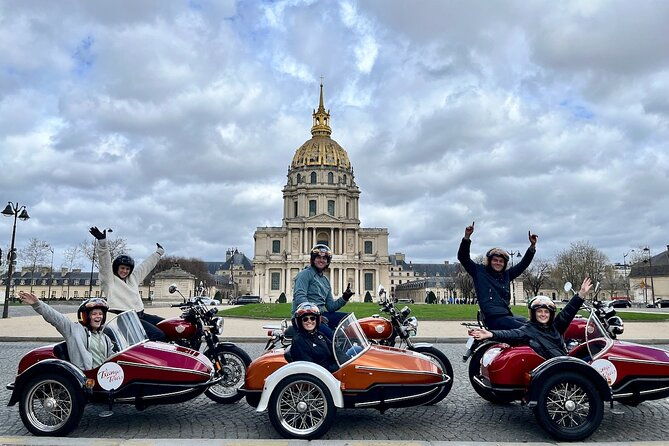 private-sidecar-tour-in-paris-the-ultimate-monuments-experience