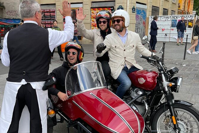 private-sidecar-tour-of-montmartre-off-the-beaten-path
