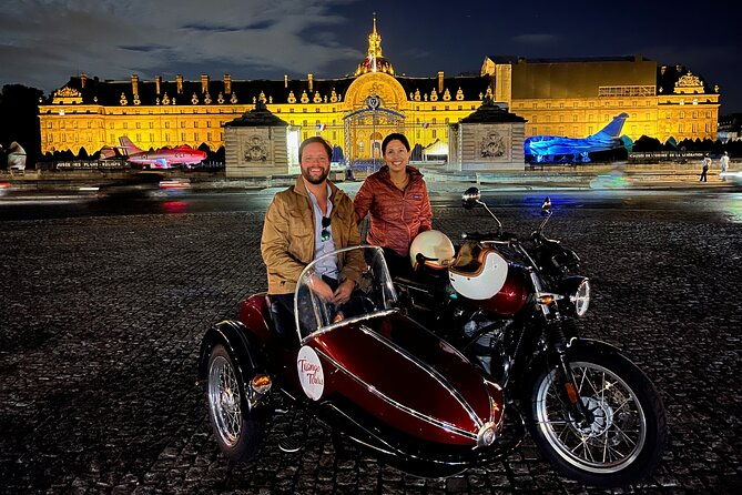 private-sidecar-tour-of-paris-at-night-with-drinks