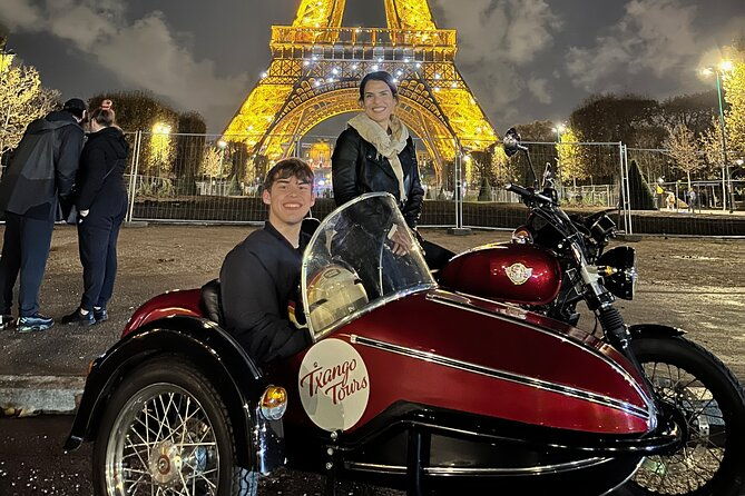 private-sidecar-tour-of-paris-at-night-with-drinks