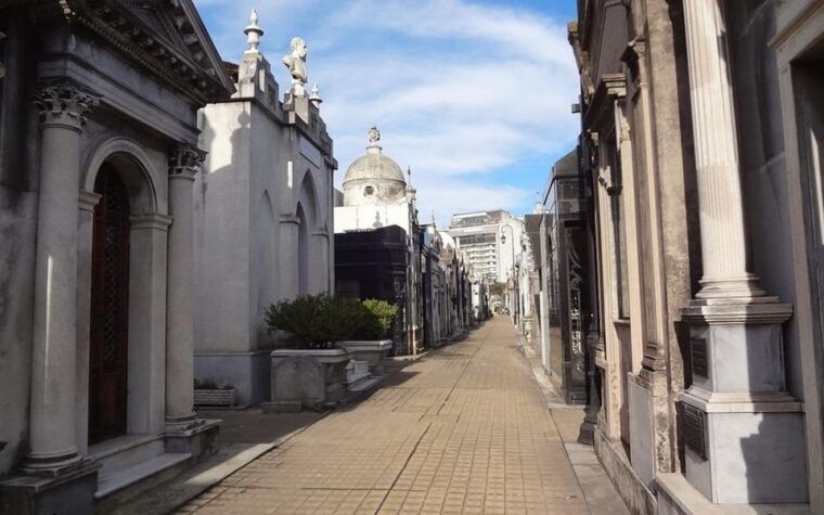 private-sightseeing-ride-of-buenos-aires-2-4-or-8-hours
