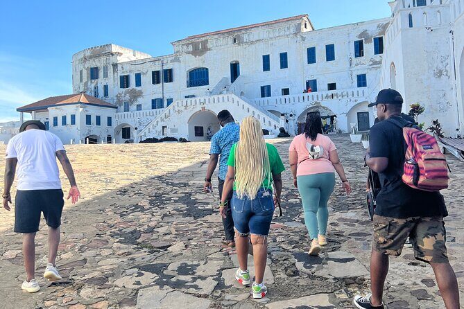 Private Sightseeing Tour in Ghana - Key Points