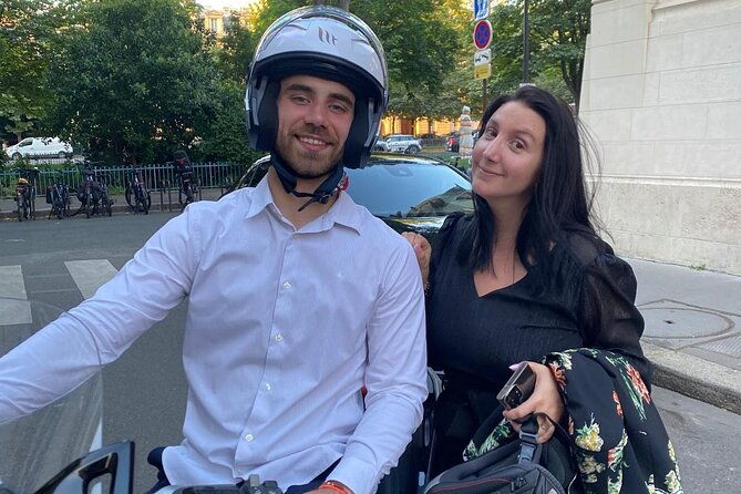 private-sightseeing-tour-in-paris-by-motorcycle