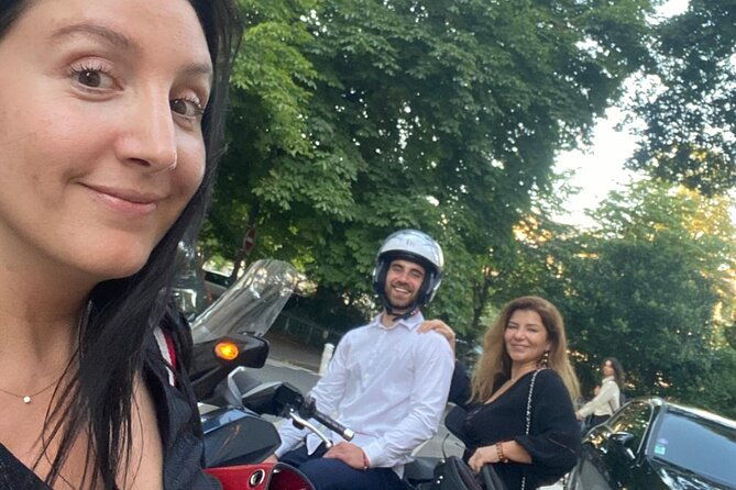 private-sightseeing-tour-in-paris-by-motorcycle