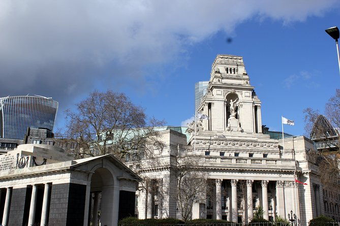 private-sightseeing-walking-tour-of-the-city-of-london