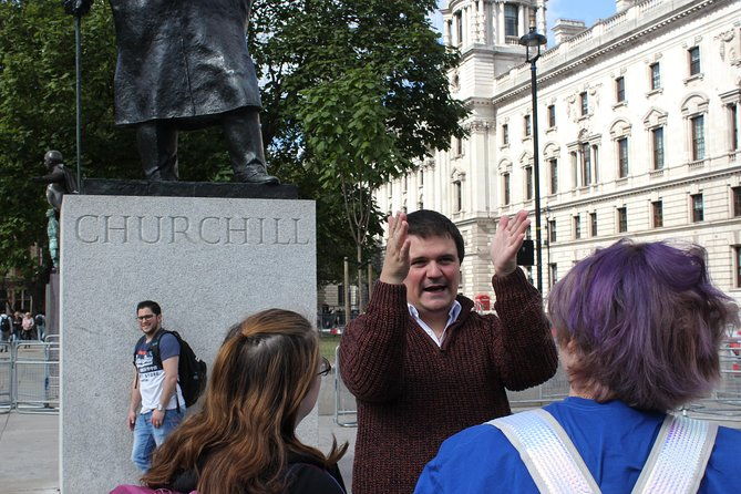 private-sir-winston-churchill-walking-tour-of-london