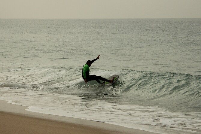 private-skim-board-lesson-in-costa-da-caparica-portugal