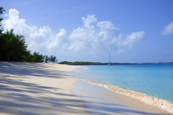 private-snorkeling-or-fishing-from-nassau-31ft-sitting-pretty