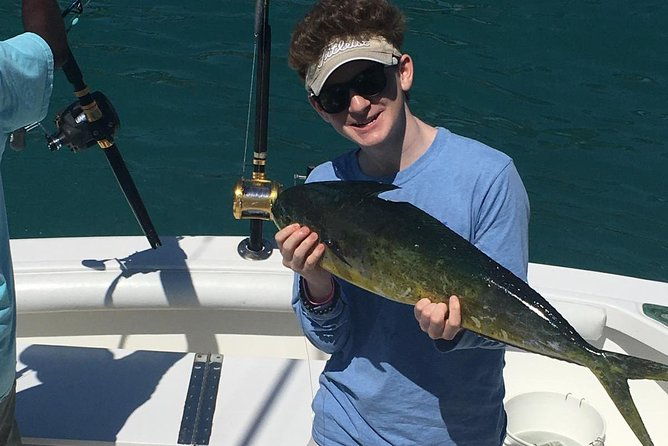 private-snorkeling-or-fishing-from-nassau-31ft-sitting-pretty