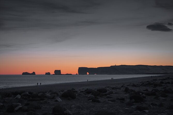 private-south-coast-day-trip-with-glacier-hike-in-a-modified-suv