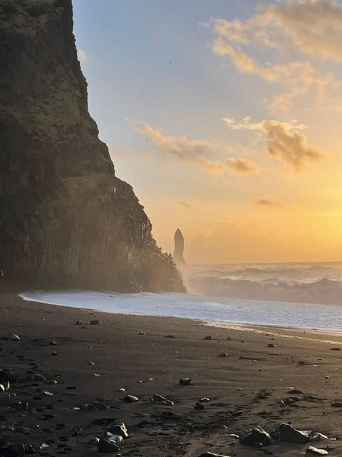 private-south-coast-glacier-black-sand-beach-tour