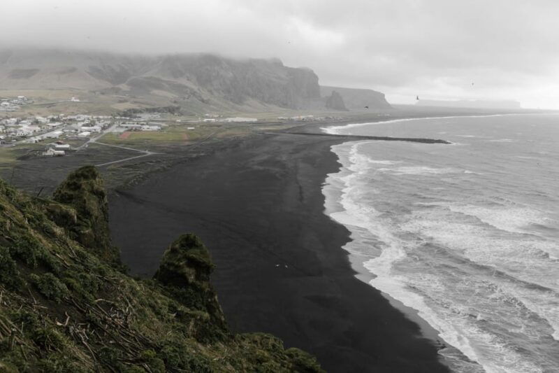 private-south-coast-glacier-black-sand-beach-tour