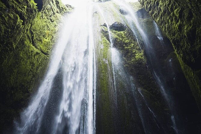private-south-coast-katla-ice-cave-tour-in-iceland
