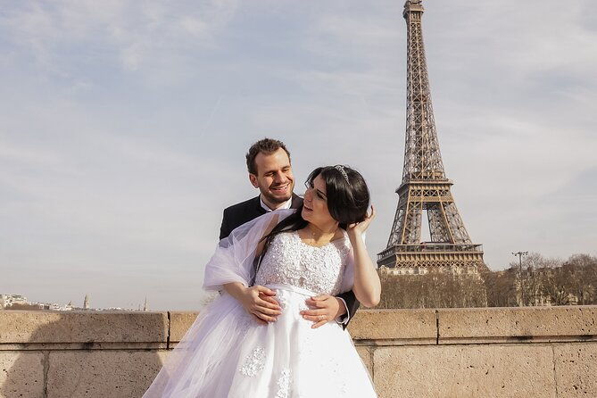 private-souvenir-photo-session-at-the-eiffel-tower