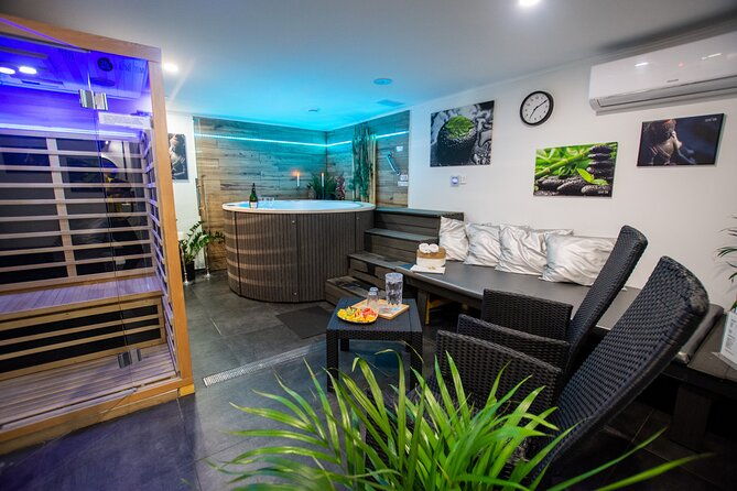 private-spa-with-jacuzzi-and-sauna